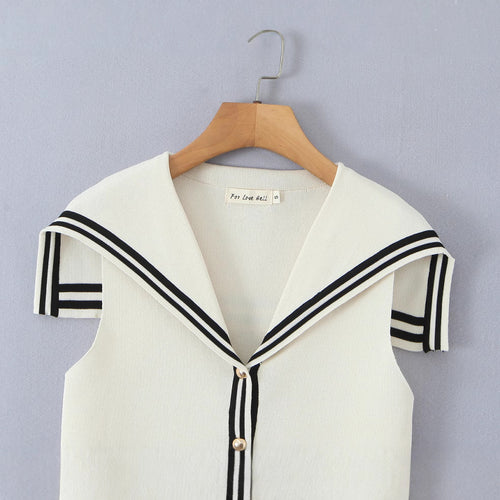 Fashionable slim fit contrasting retro navy neck knitted vest for women